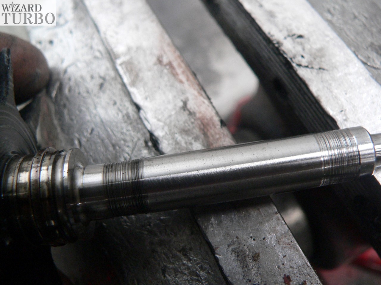 Turbinatengely huzagolt kopás Turbinatengely huzagolt kopás